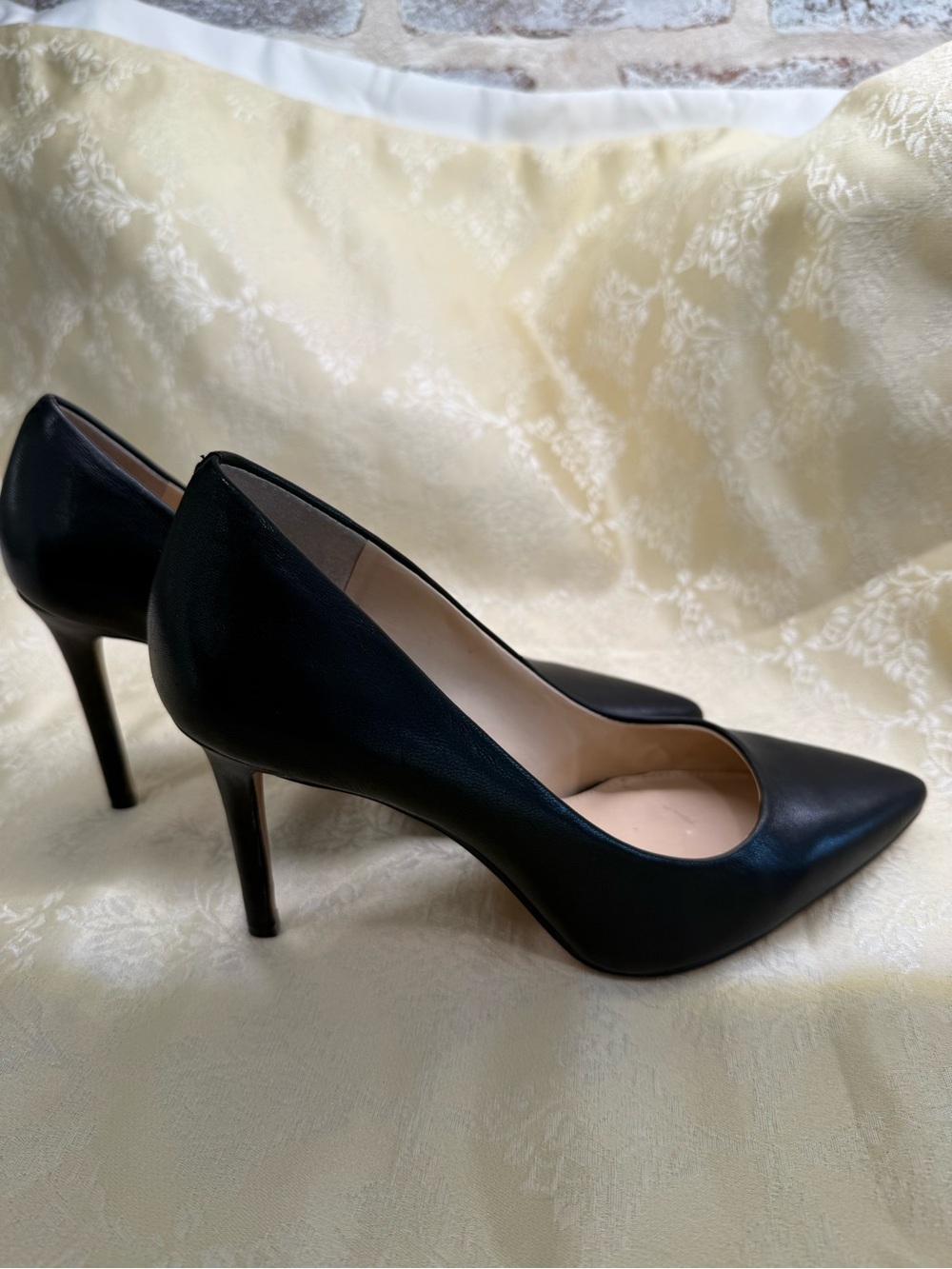 Vince Camuto Black Pointed-Toe Stiletto Pumps